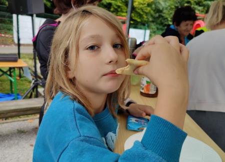 Mirna - 9 Dobrodelni Trimmigo, v slast so sle palacinke, foto N Vtic (4)